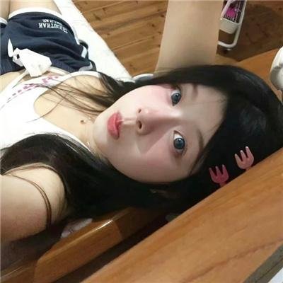 蕾哈娜内衣秀4