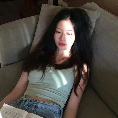 早餐时女歌迷快闪
